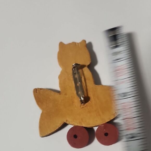 Orange Cat Riding Fish Wooden Brooch Pin - Picture 3 of 4